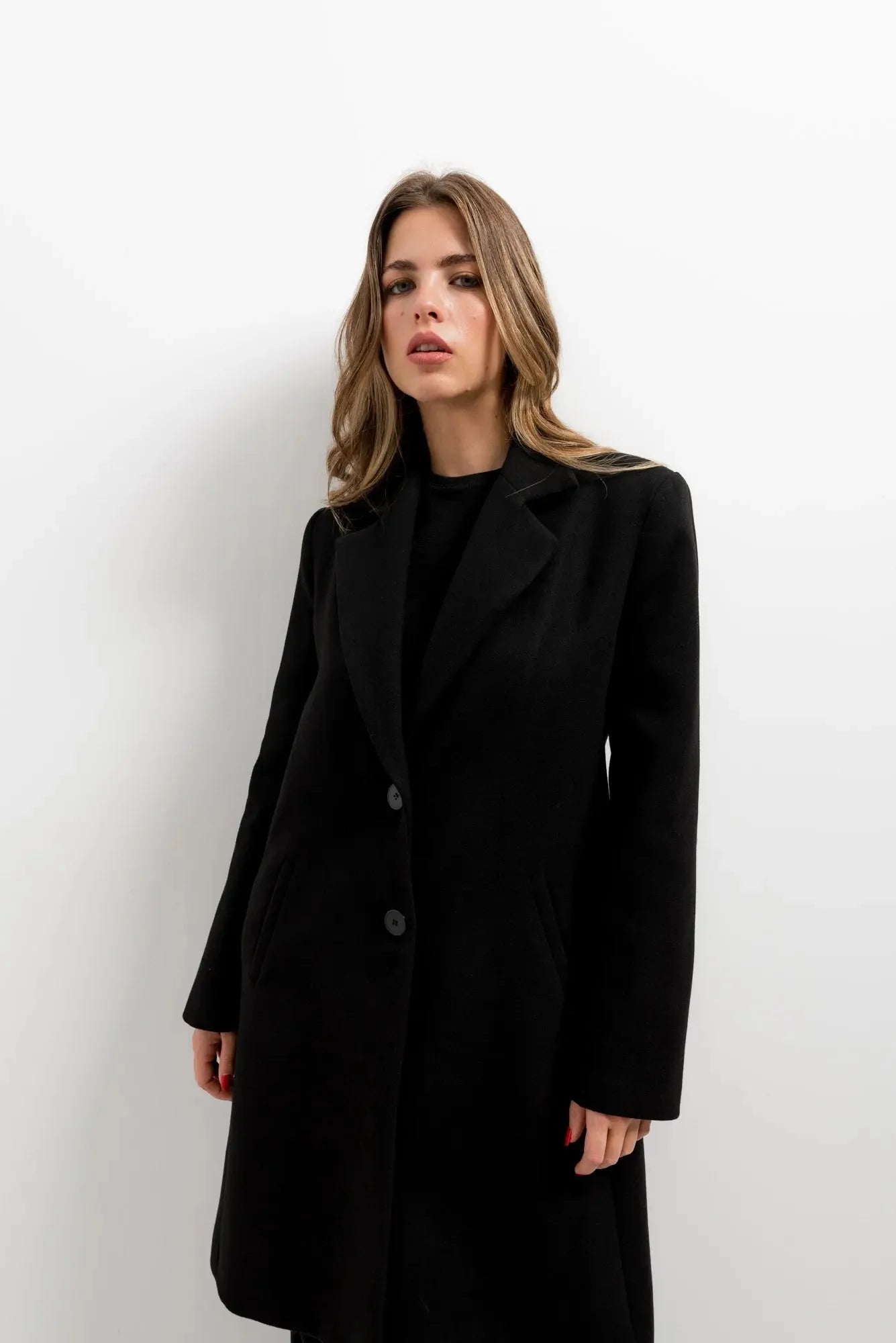Manteau ajusté en laine pour femme, manteau long cintré avec deux boutons noirs