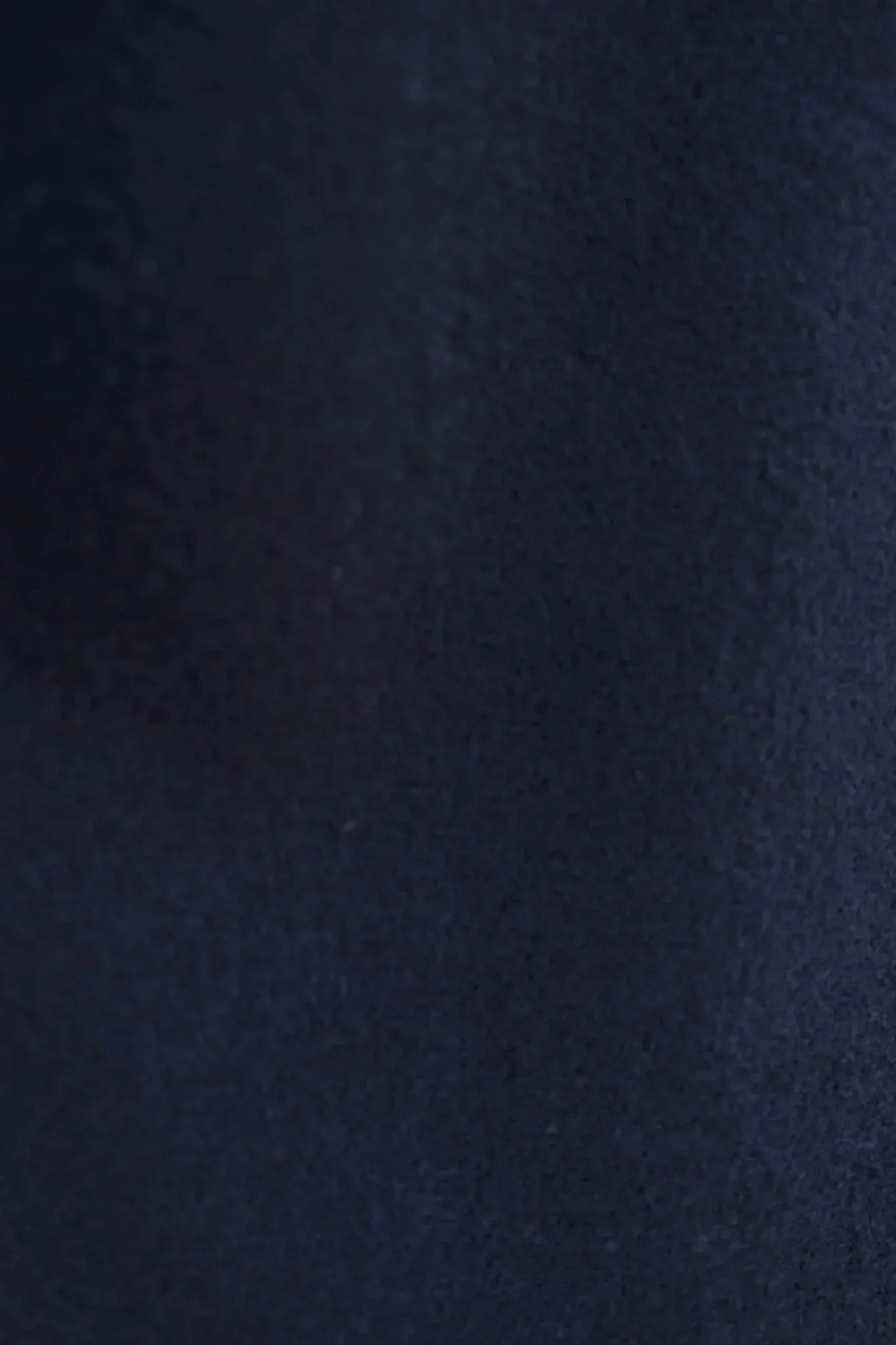 Tissu bleu marine texturé pour manteau court à coupe ample élégant