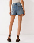 Mini jupe en denim bleu délavé vue de dos