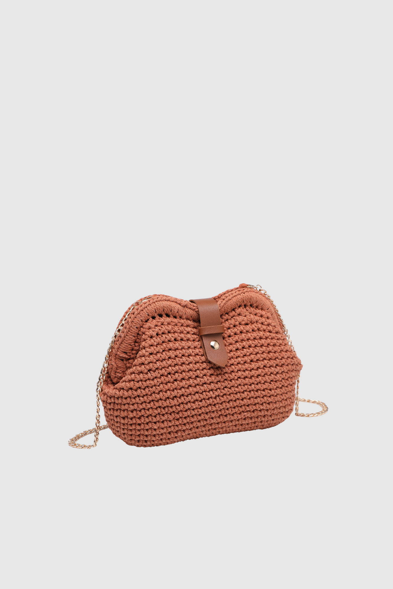 mini sac bandouliere crochet a chaine doree image 5