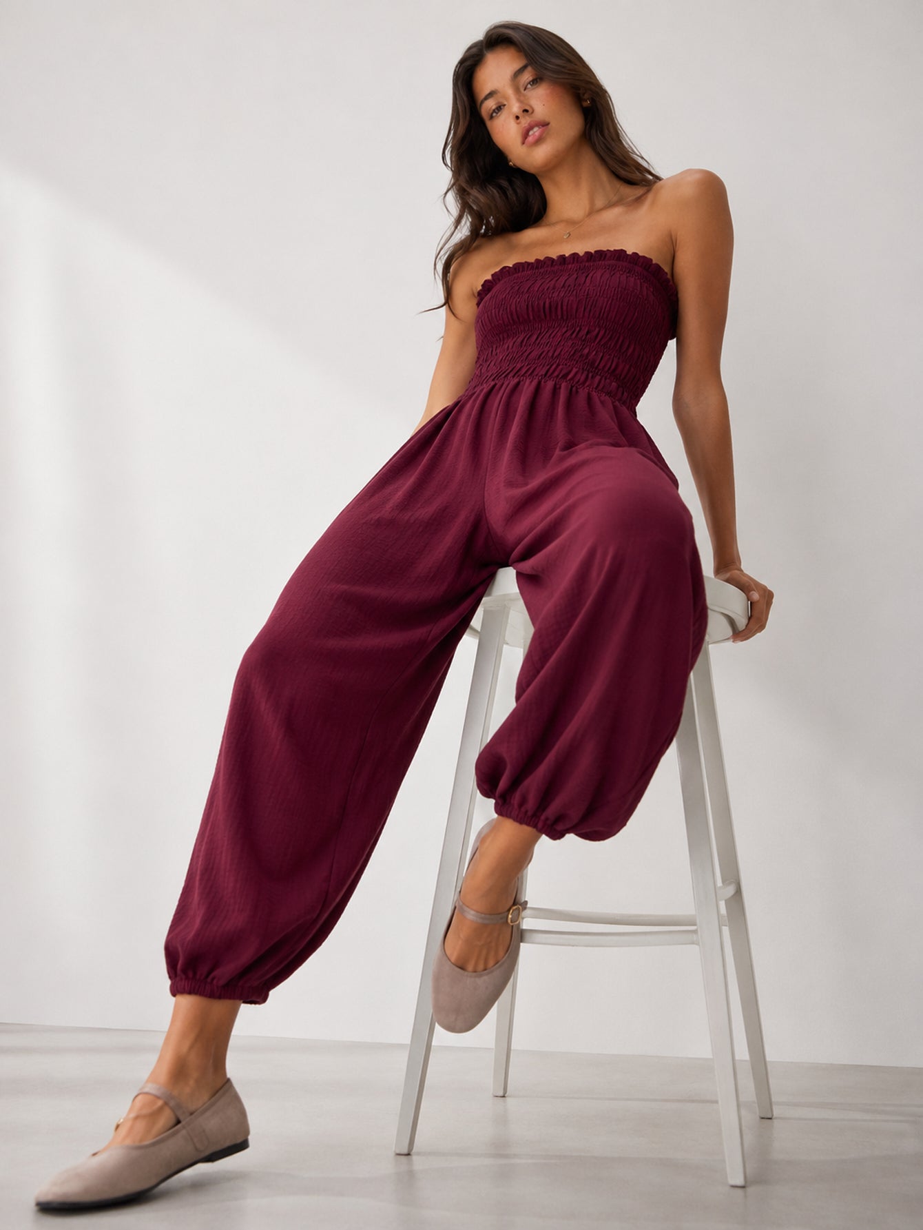 Combinaison à jambes bouffantes bordeaux