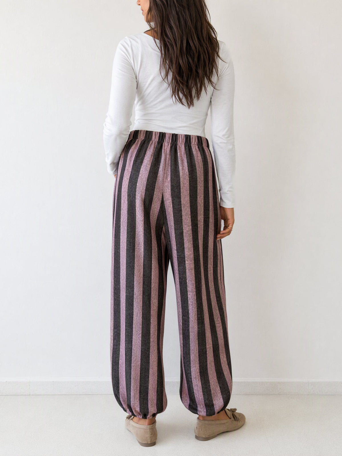 pantalon en laine pour femme vue 03