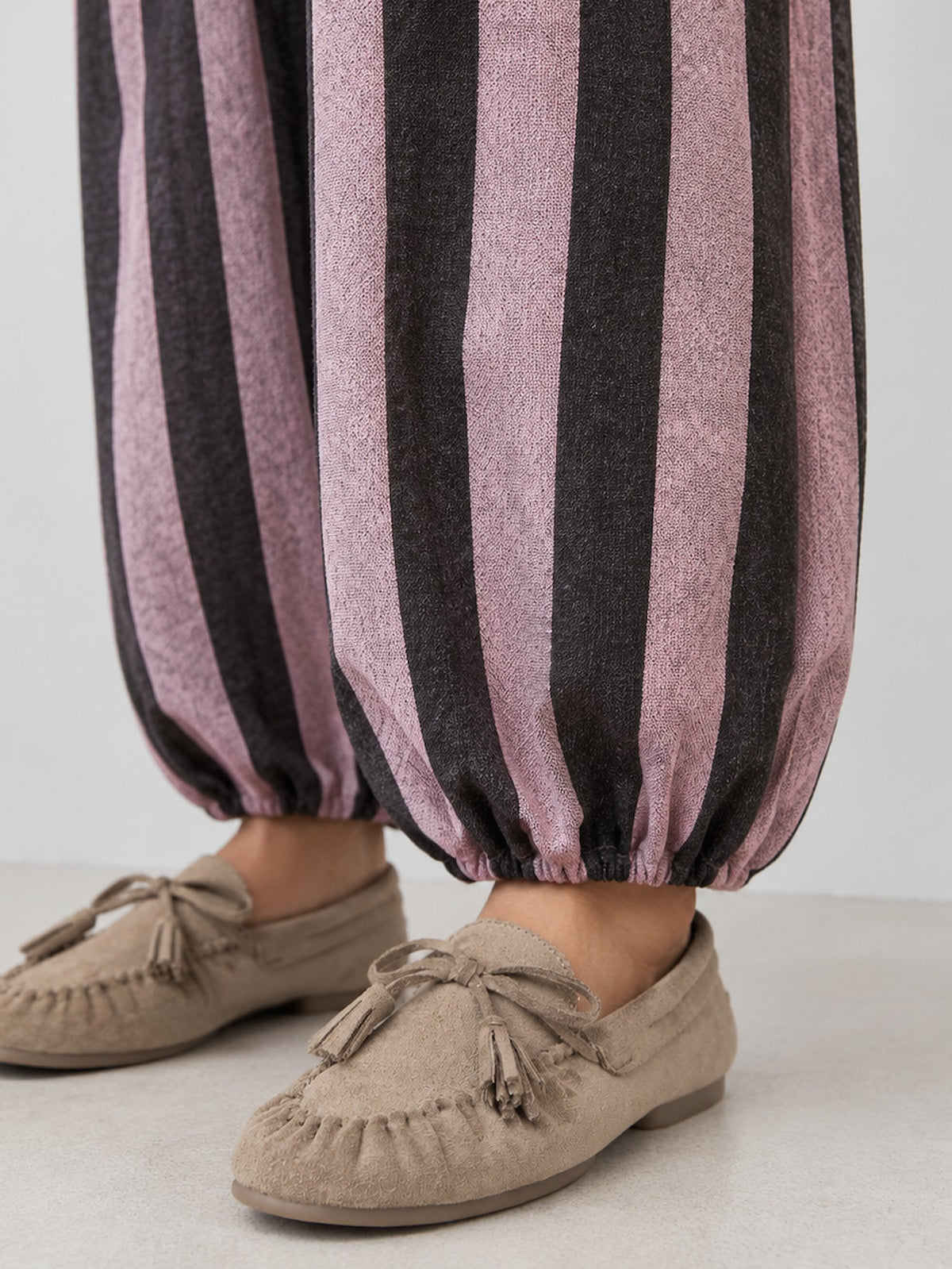 pantalon en laine pour femme vue 05