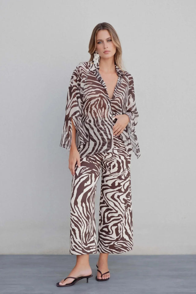 Ensemble pantalon culotte zèbre marron et chemise à jambe large pour femmes