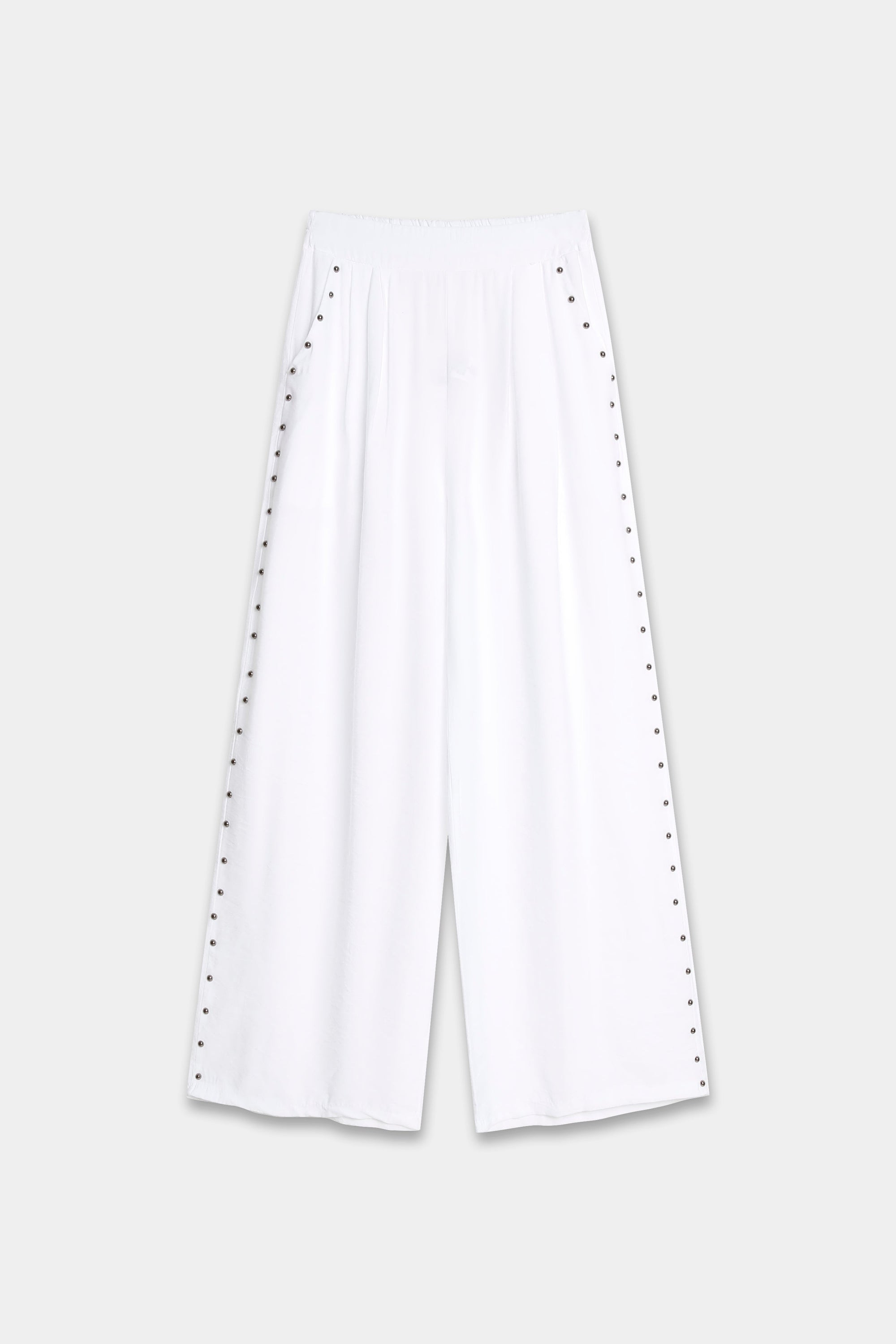 pantalon tachuelas image 3