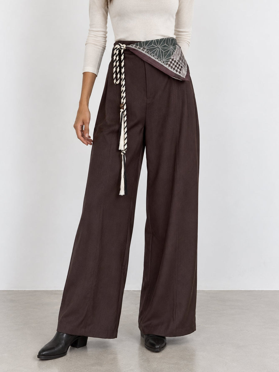 pantalon large marron ceinture foulard
