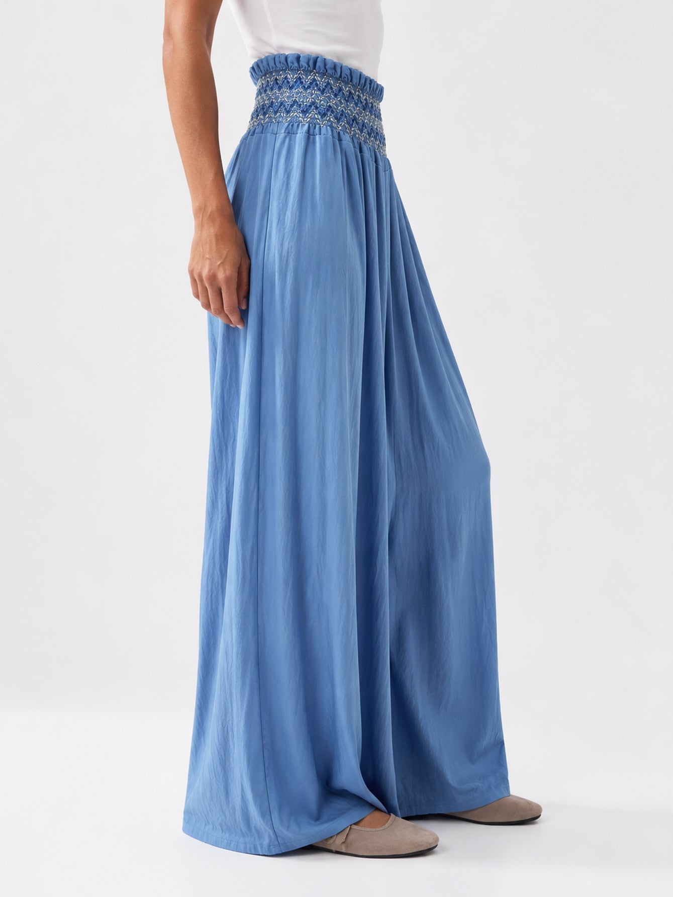 pantalon palazzo bleu vue de côté