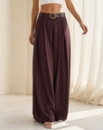 pantalon palazzo marron en situation
