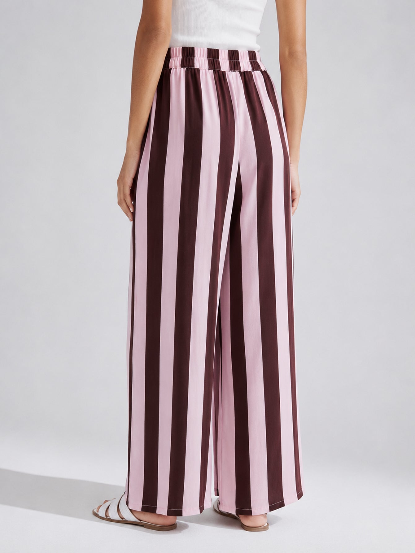 Pantalon palazzo rayé rose poudré arrière