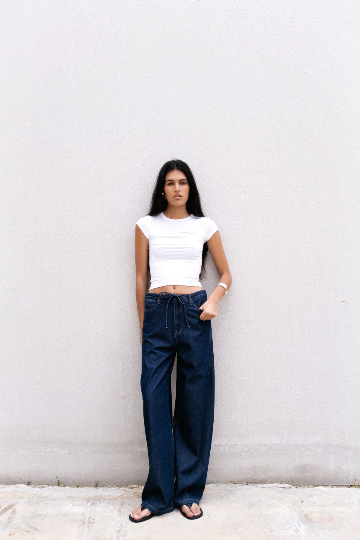 Pantalon fluide effet denim femme – L’élégance du jean, le confort du fluide Sapiato