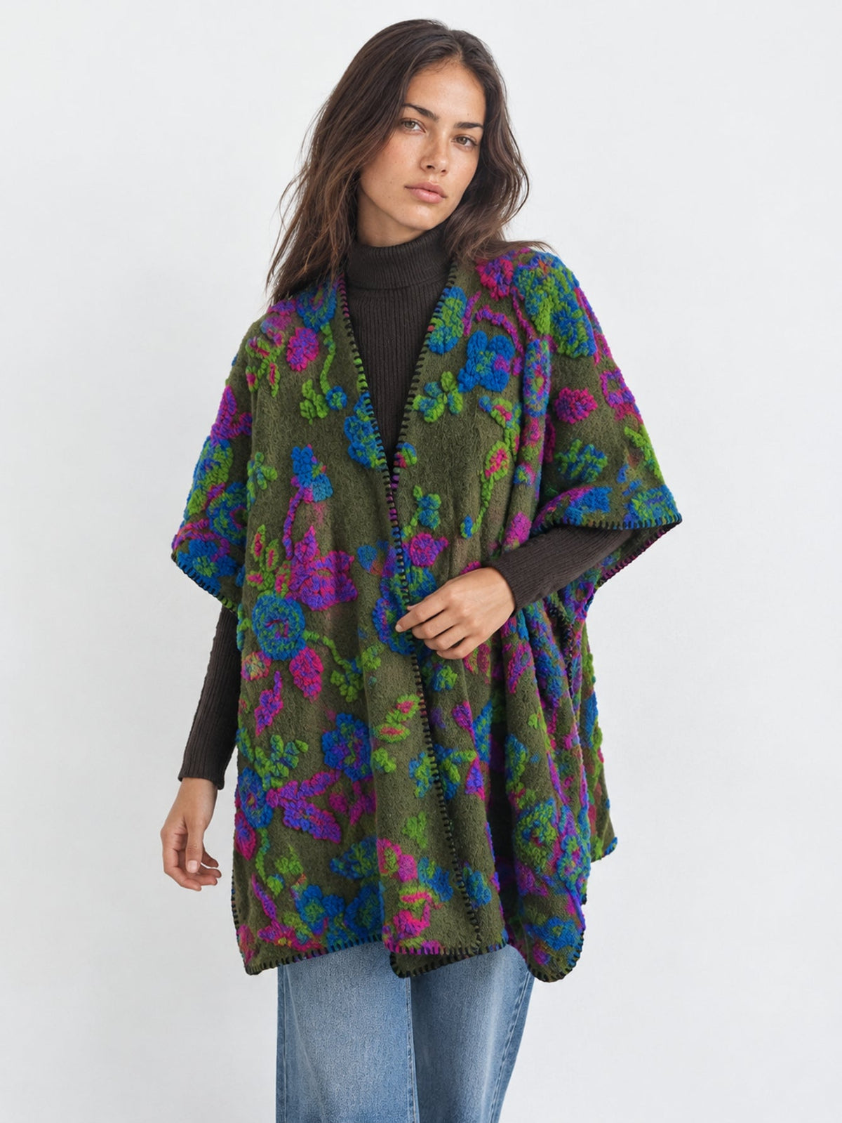 Poncho en laine floral vert