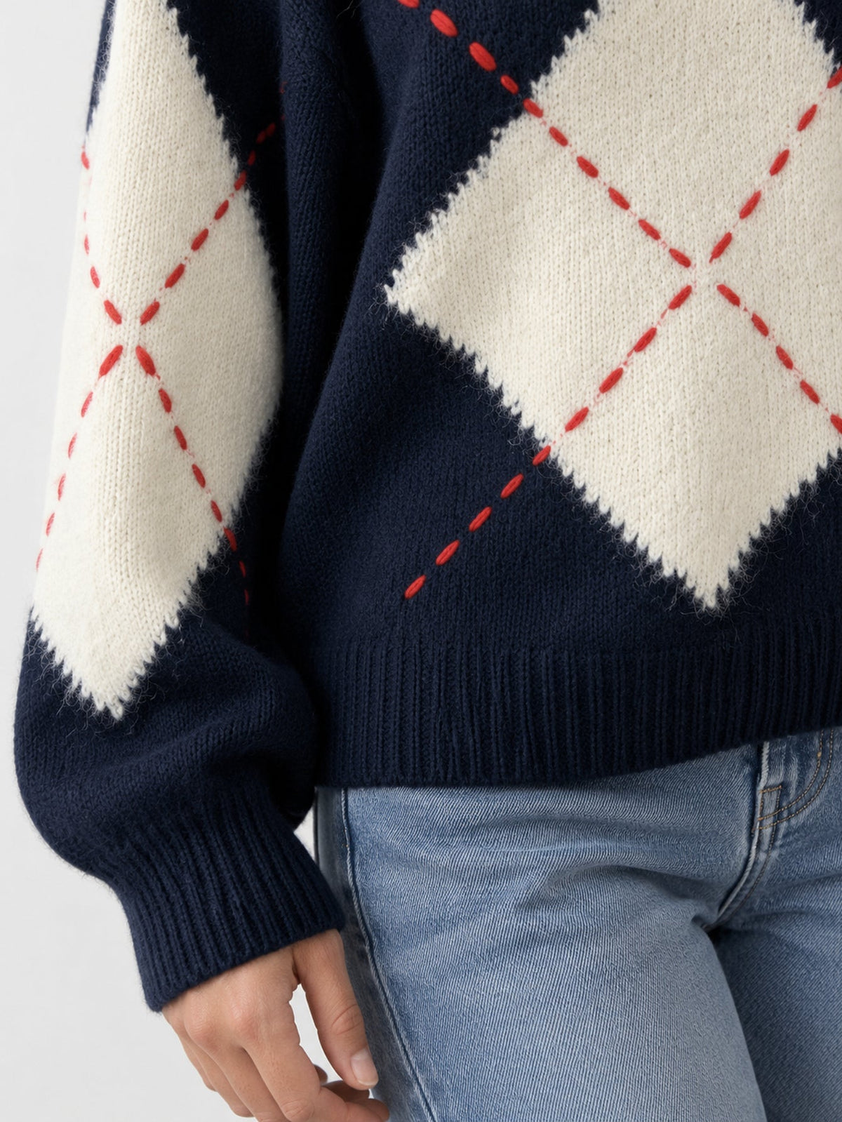 Gros plan motif argyle bleu marine