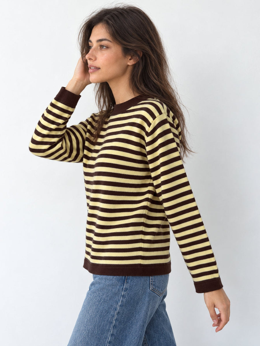 pull rayé col rond profil