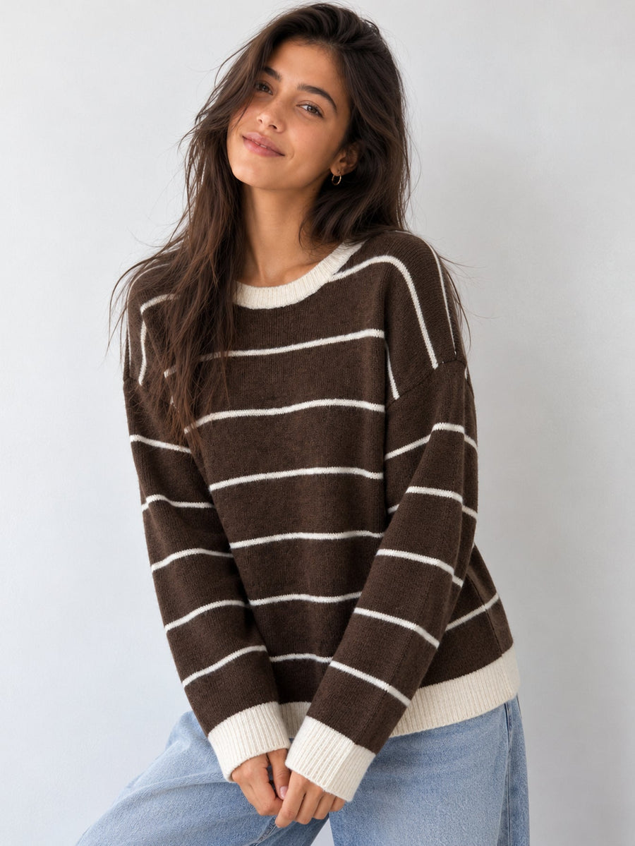 Pull rayé marron à col rond