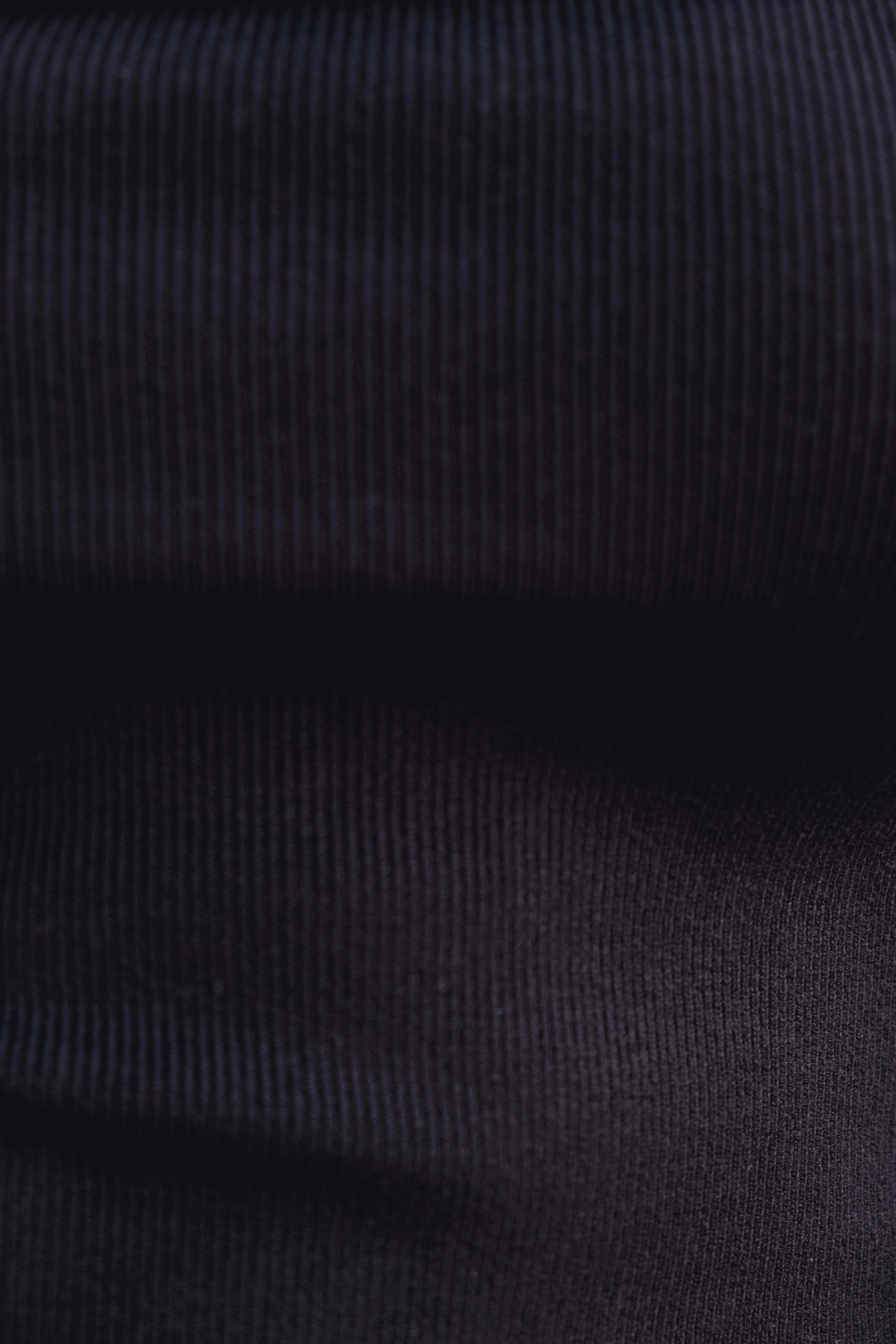 Pull à épaules dénudées – Coupe ajustée – Noir – Maille légère Sapiato