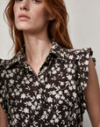 Robe courte fleurie ceinturée