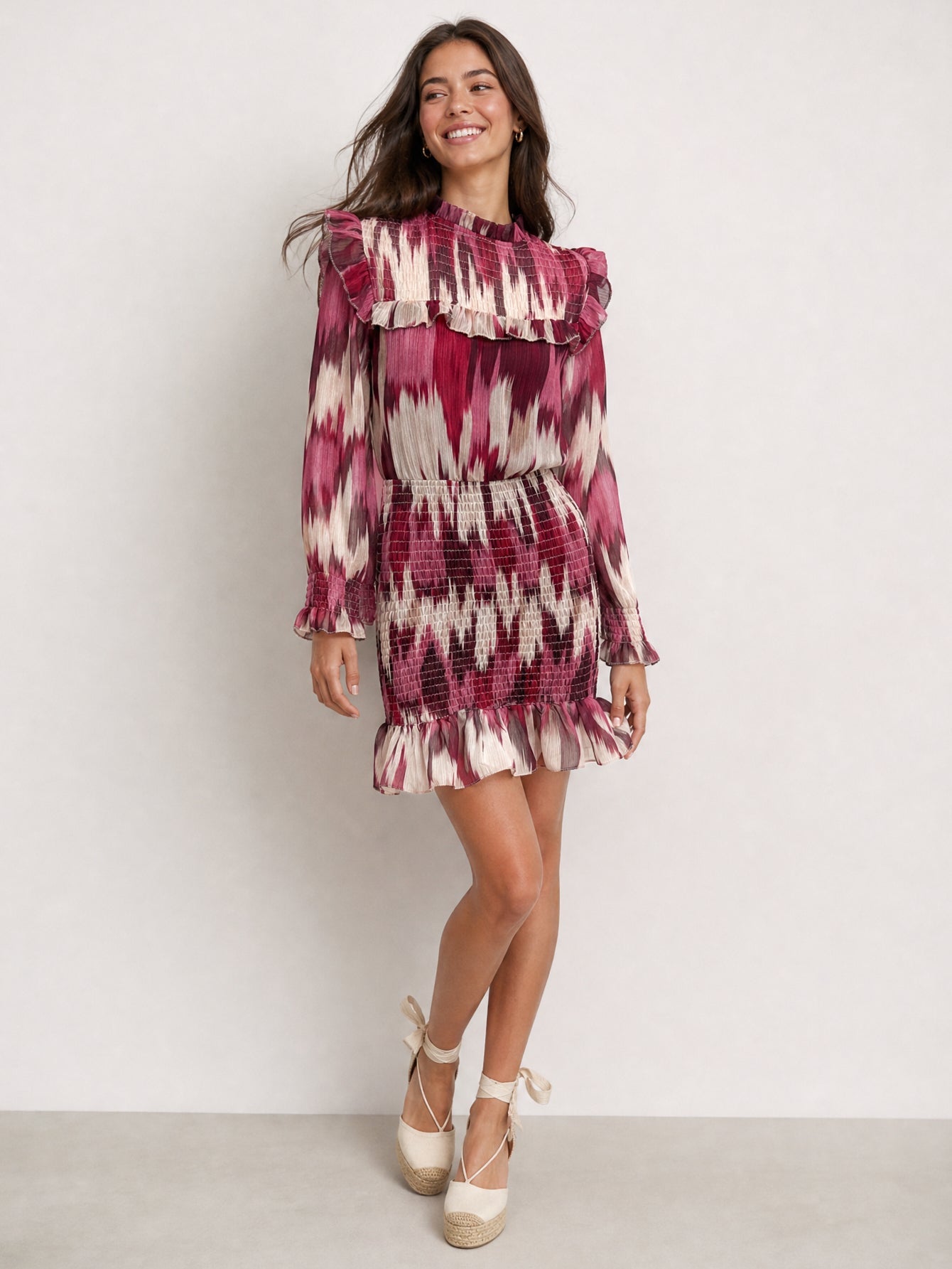 robe bordeaux imprimée de face