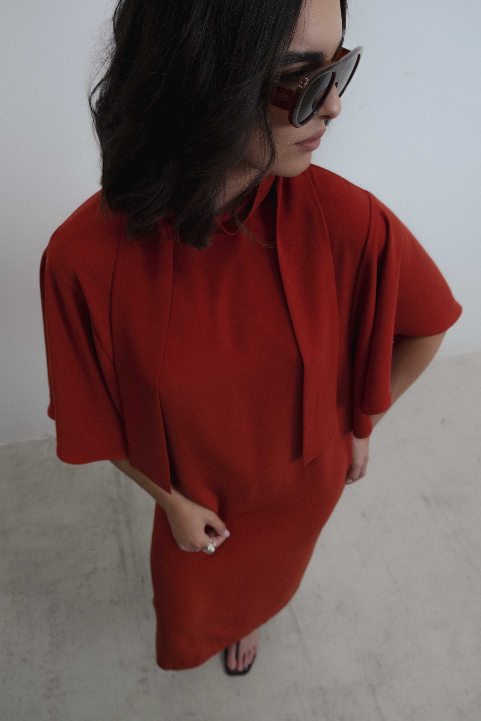 robe midi rouge vue de dessus