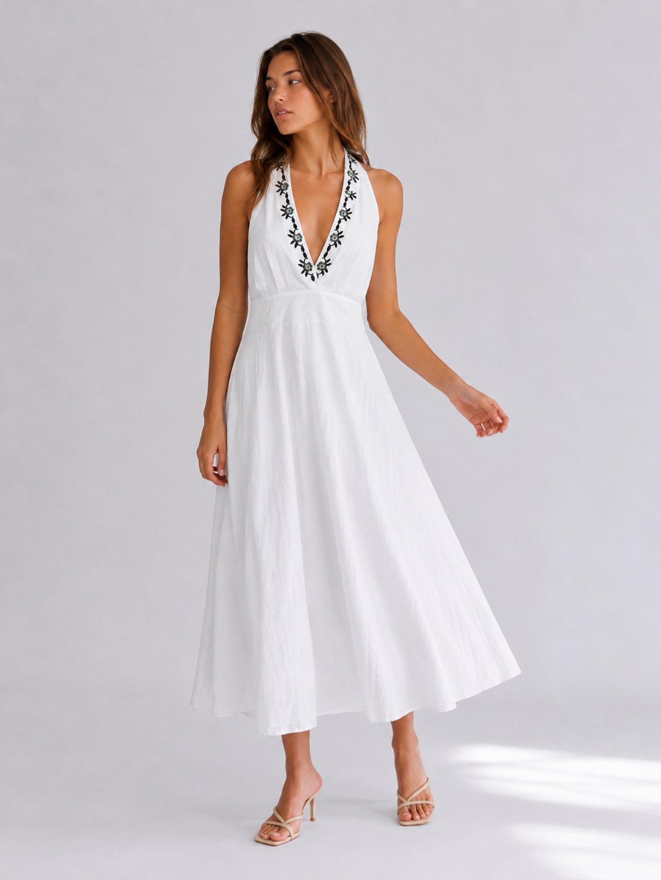 Robe midi en lin halter blanche