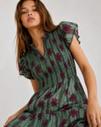 robe midi fleurie smockée col volanté