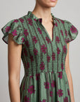 robe col V volanté verte