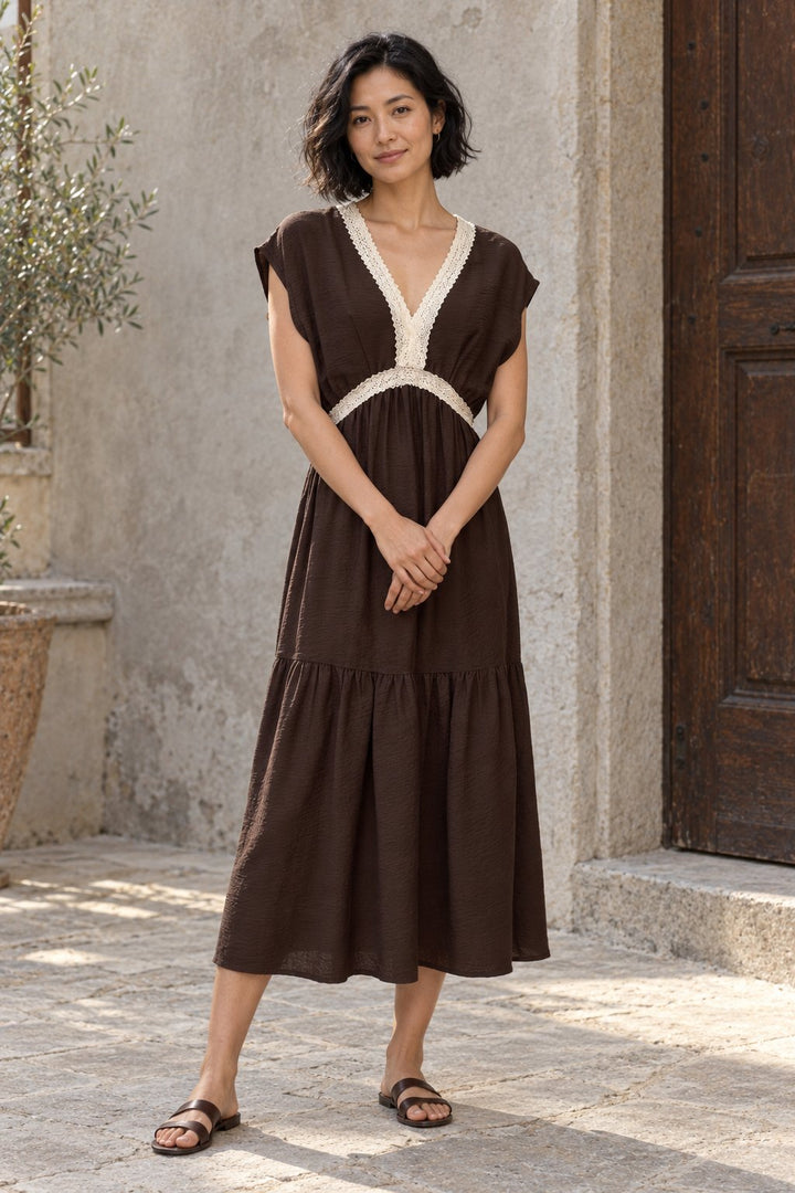 robe midi fluide col v dentelle image 4