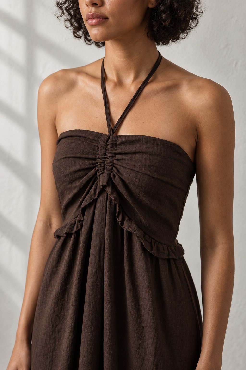Détail bustier froncé chocolat