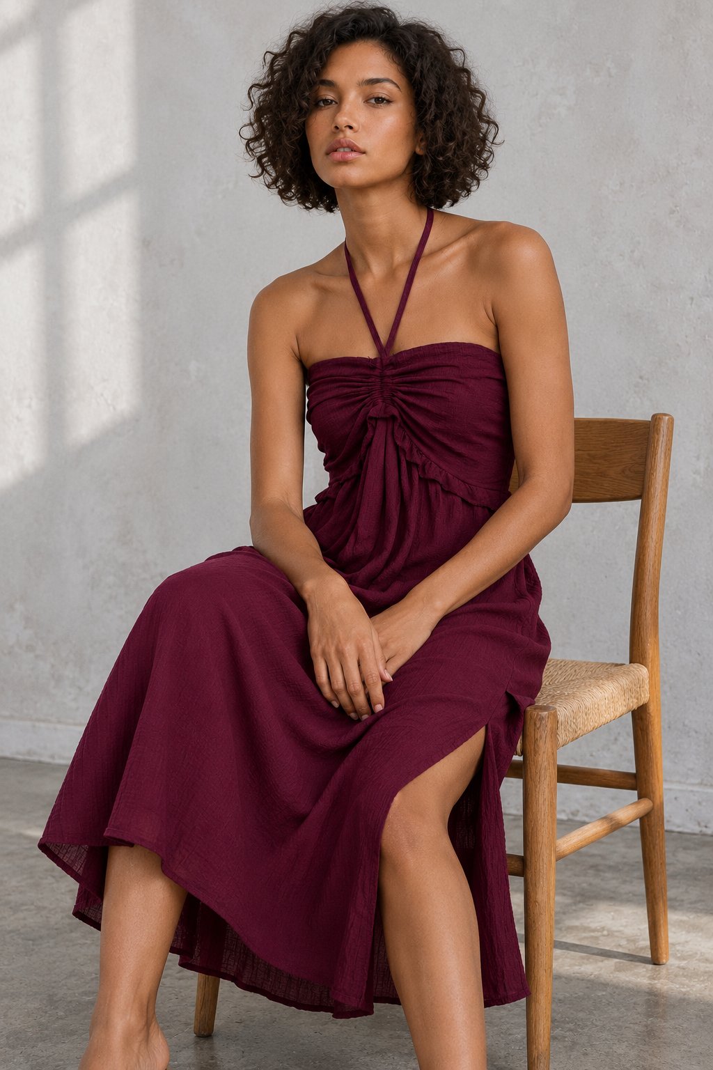 Robe halter bustier froncé bordeaux