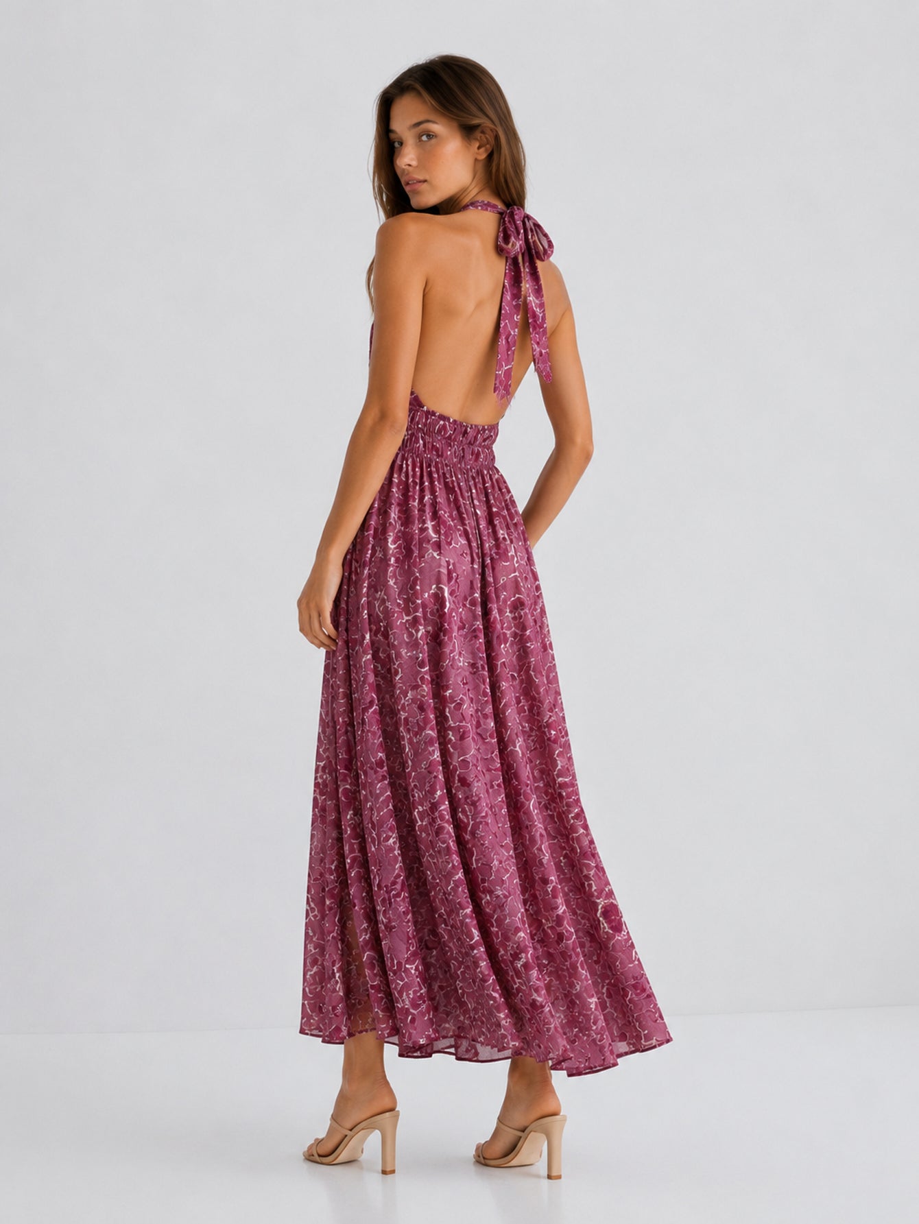 Robe longue rose poudré dos nu