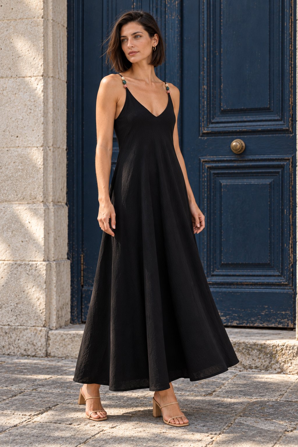 Robe maxi évasée noir vue trois quarts