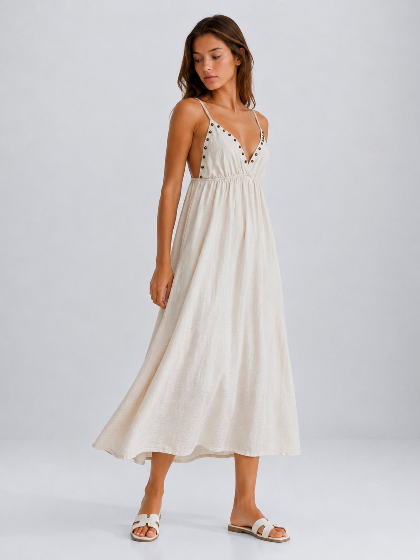 robe évasée beige en mouvement
