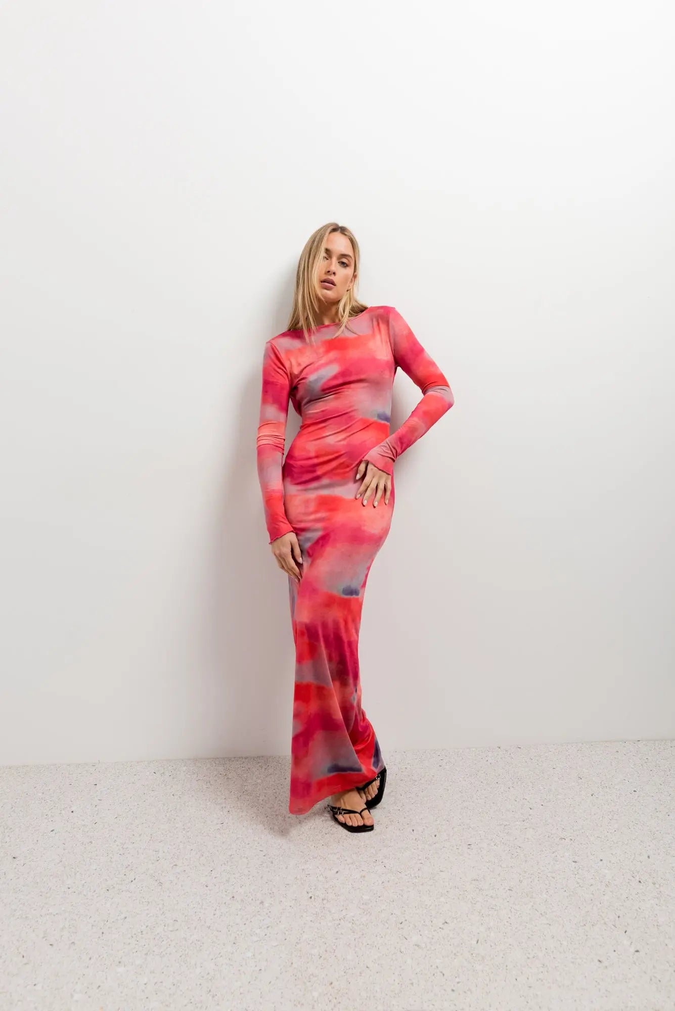  Robe longue moulante tie-dye femme avec dos nu élégant