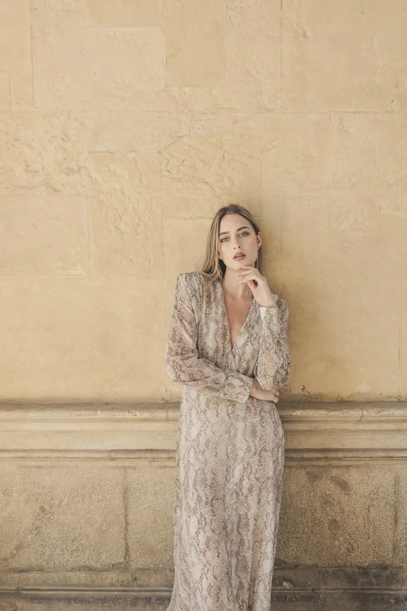 Robe imprimé python chic femme longue à col drapé et manches longues