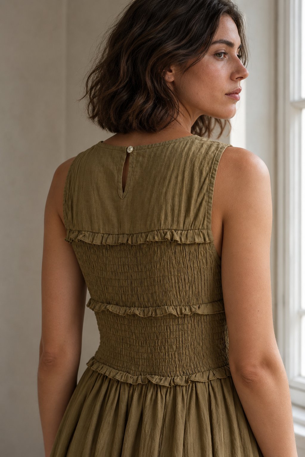 Robe midi fluide à buste smocké