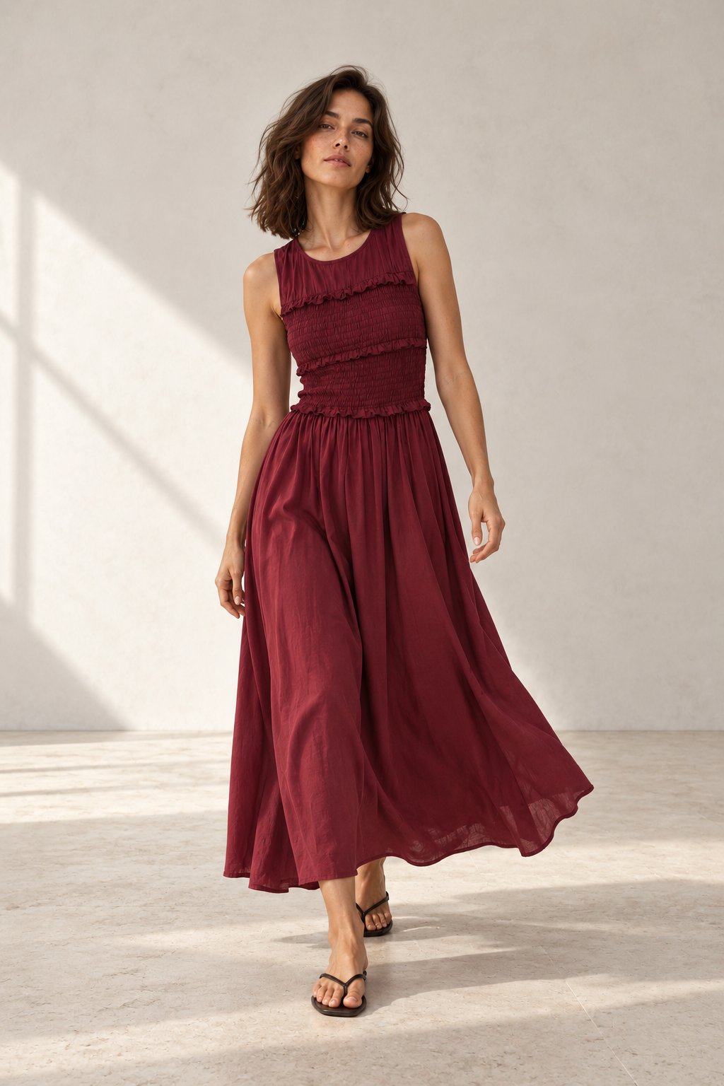 Robe midi fluide à buste smocké