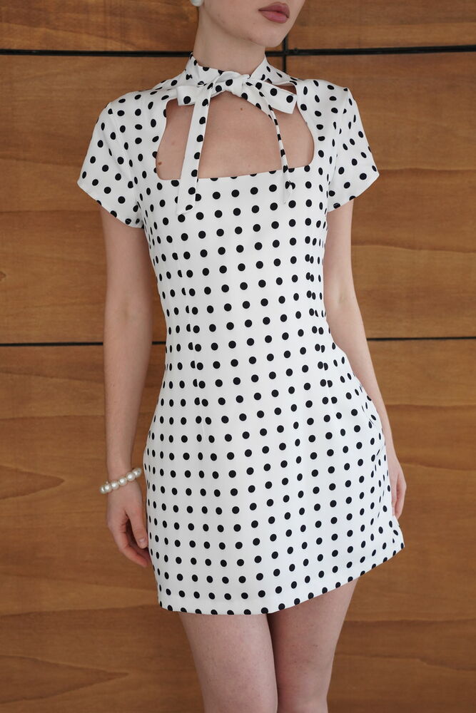 robe mini a pois col montant noue image 4