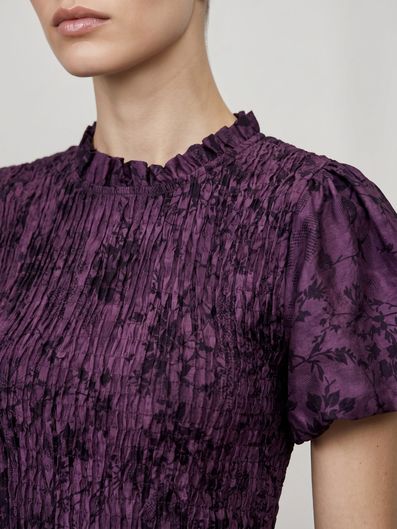 Dos goutte d’eau robe violette