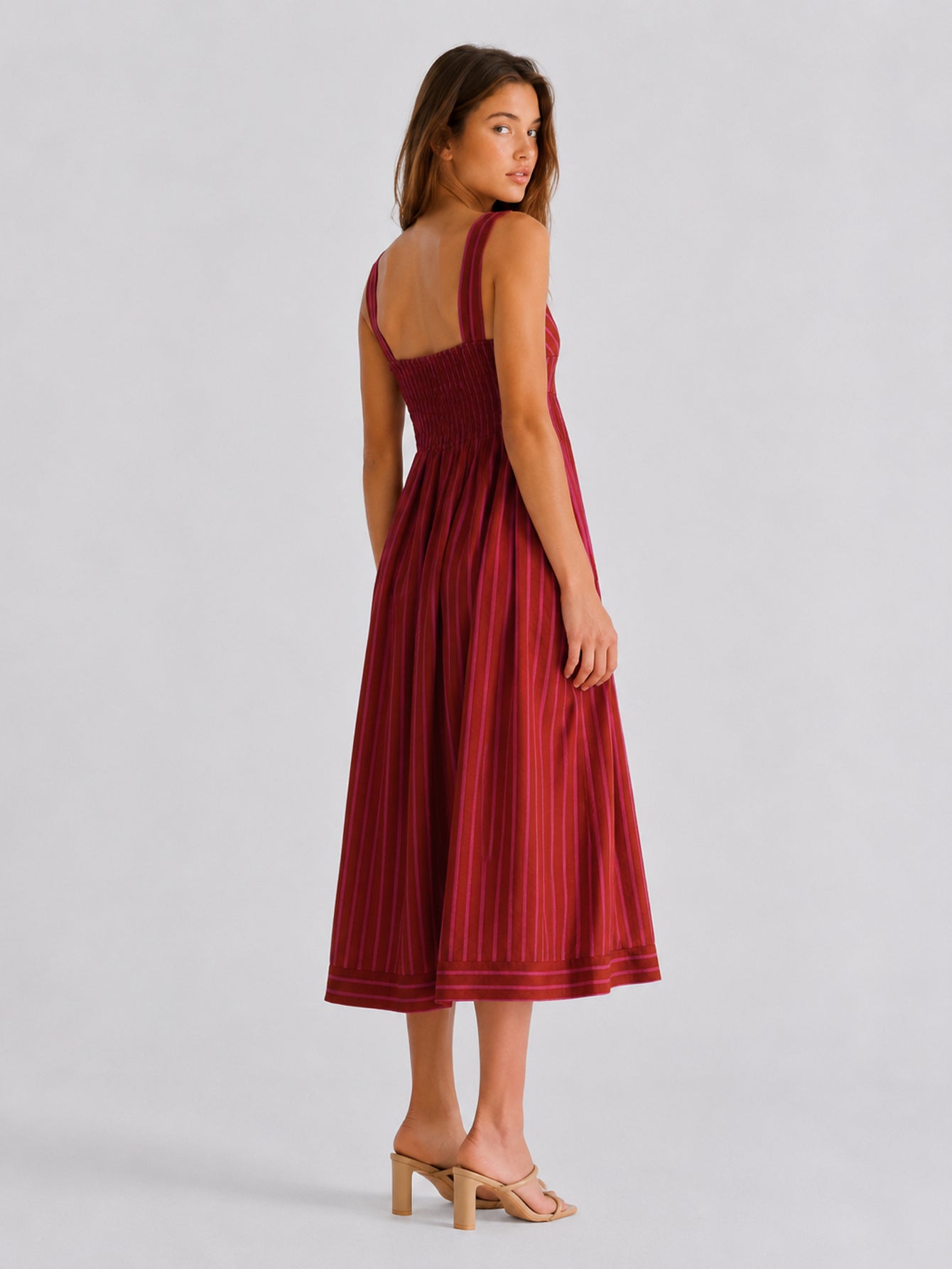 Robe midi rayée dos smocké