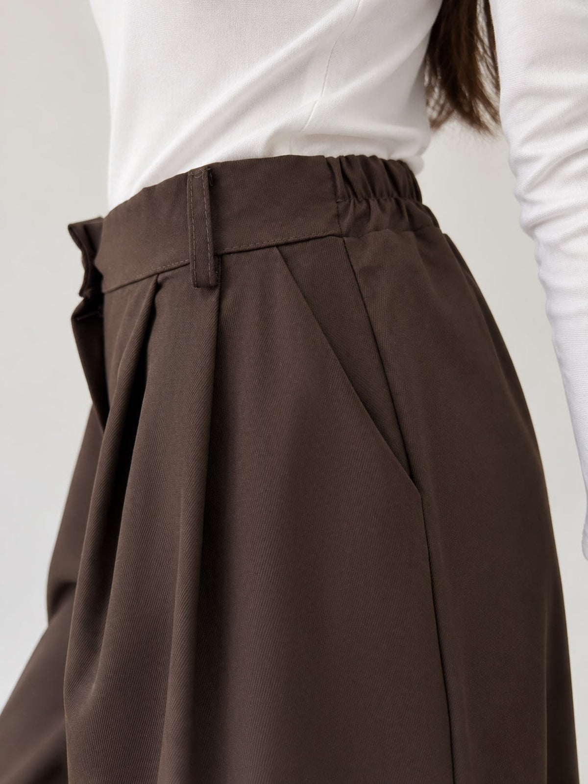 Profil jupe culotte marron avec poches