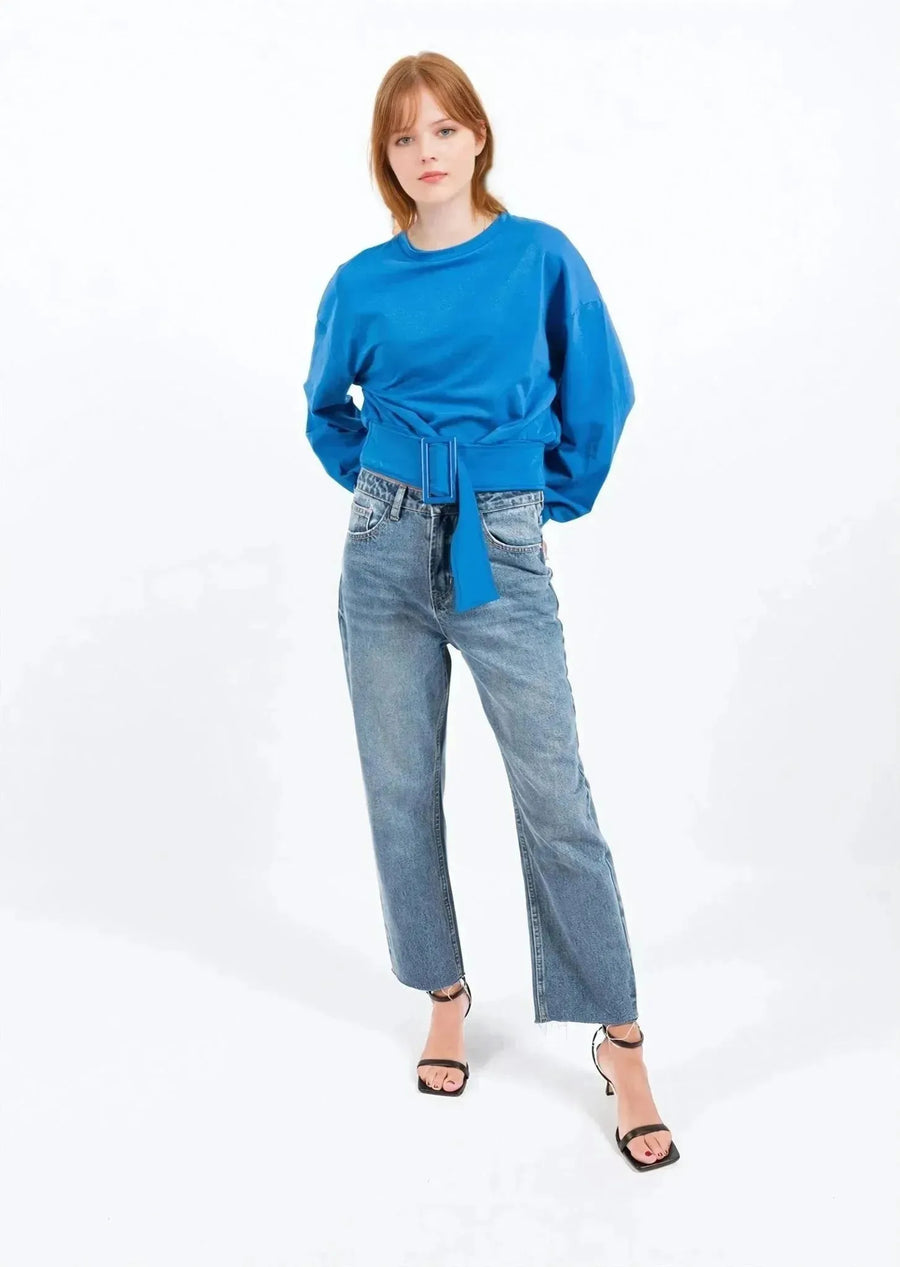 Sweat-shirt court bleu pour un look plus chic avec détail tie-front pour femmes