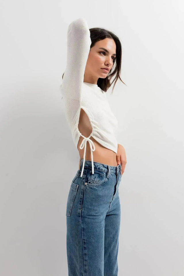 T-shirt tendance à rassemblement latéral avec manches longues et jean taille haute bleu