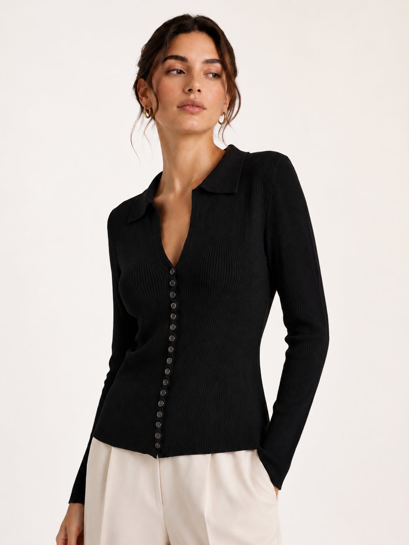 Cardigan boutonné noir devant