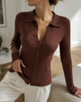 Cardigan marron assis boutonné