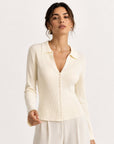 Cardigan côtelé boutonné beige devant