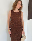 top13799 chemisier brun elegant a motifs floraux sans manches image 2