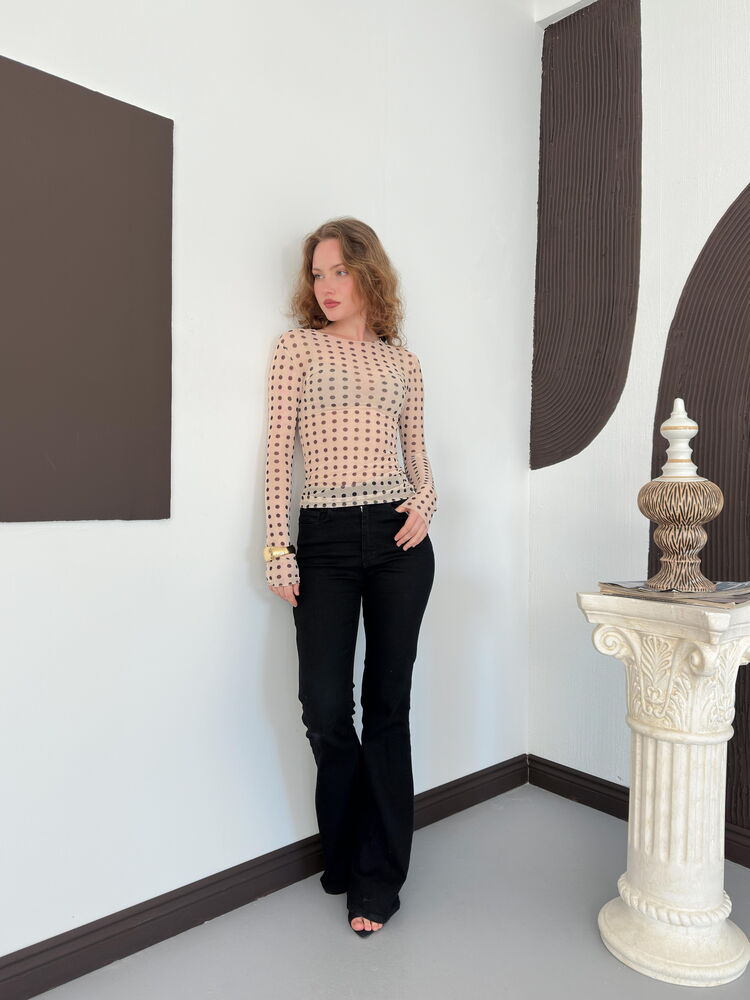 top en tulle beige a pois manches longues image 3