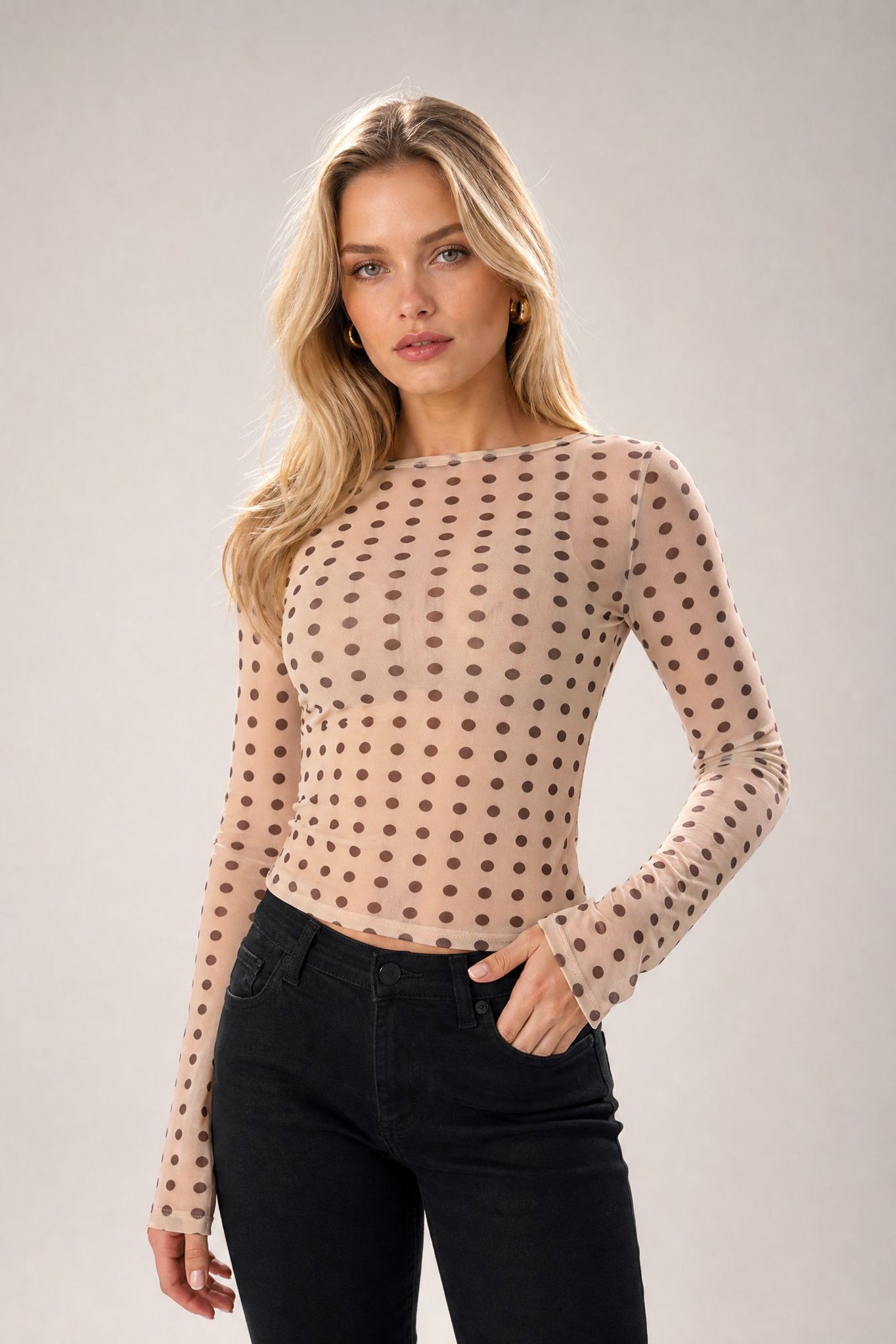 top transparent à pois studio