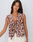 top gilet fleuri a liens col volante image 2
