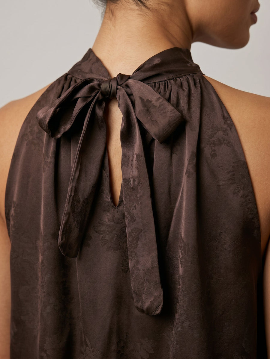 Nœud au dos du top halter marron