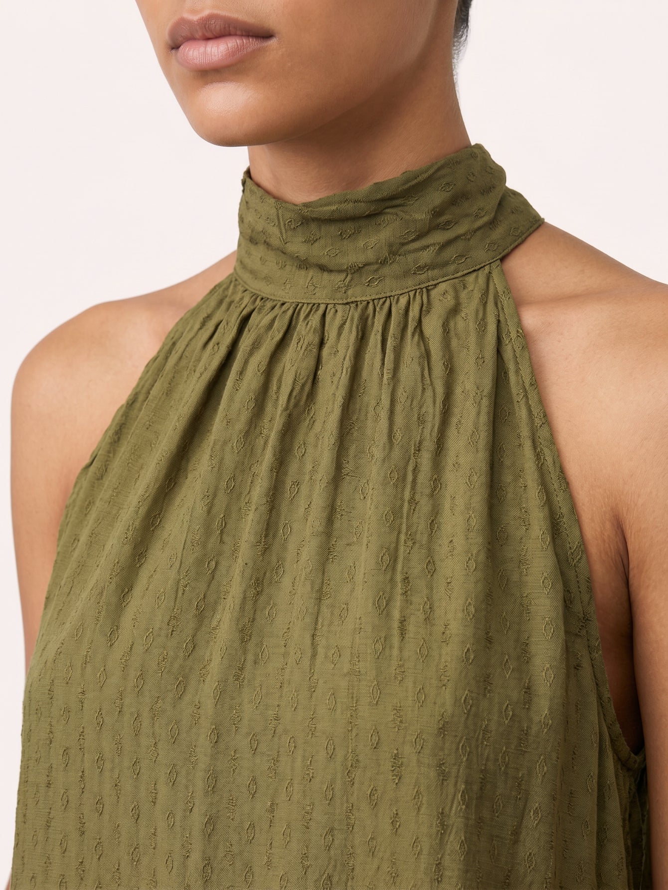 Dos noué top halter olive